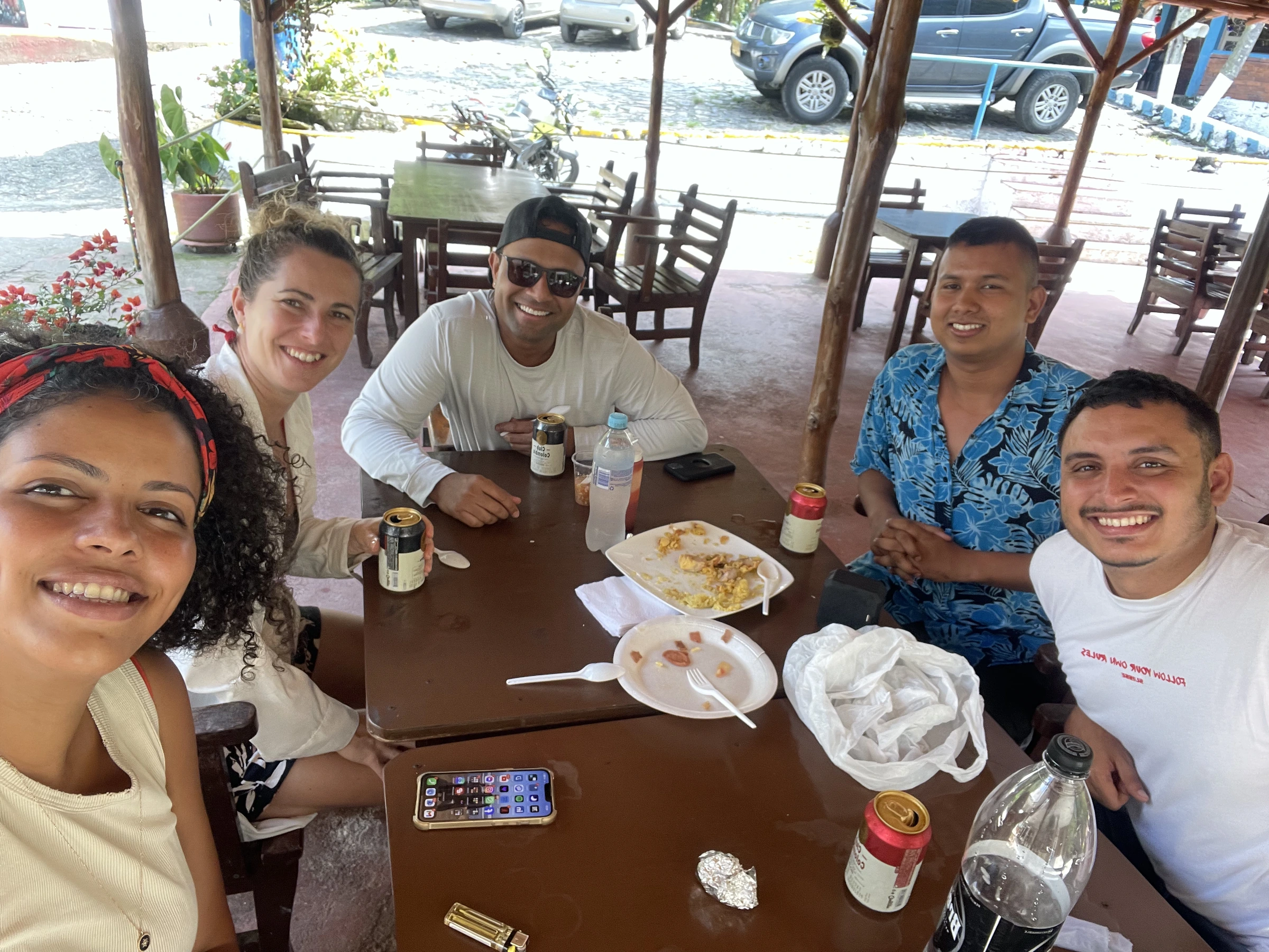 Group sharing food during Feria de Cali 2023.