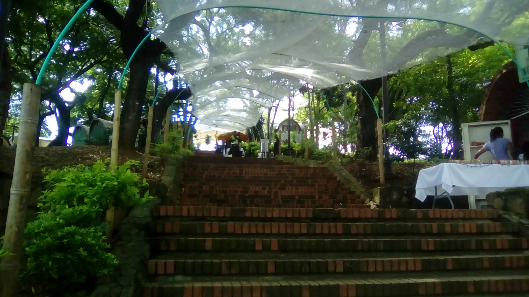 Parque Artesanal Loma de la Cruz in Cali.